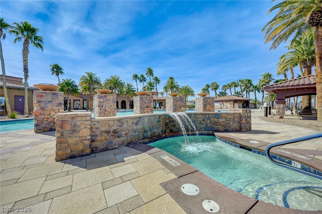 1621 Olivia Parkway