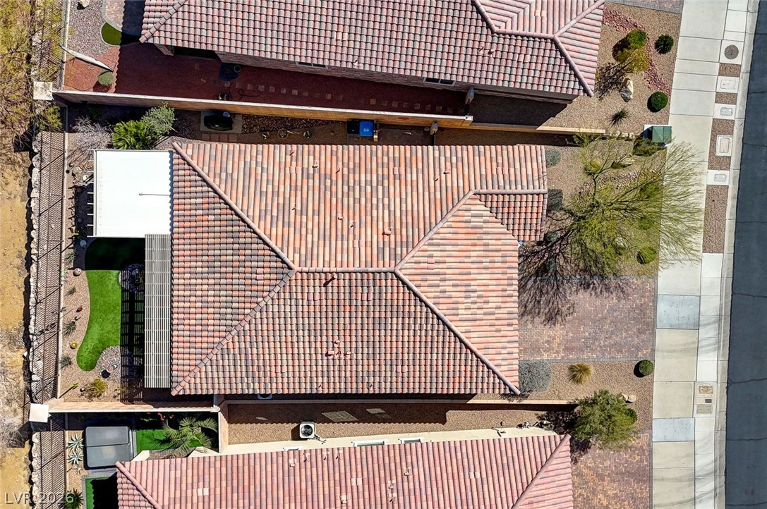 1621 Olivia Parkway