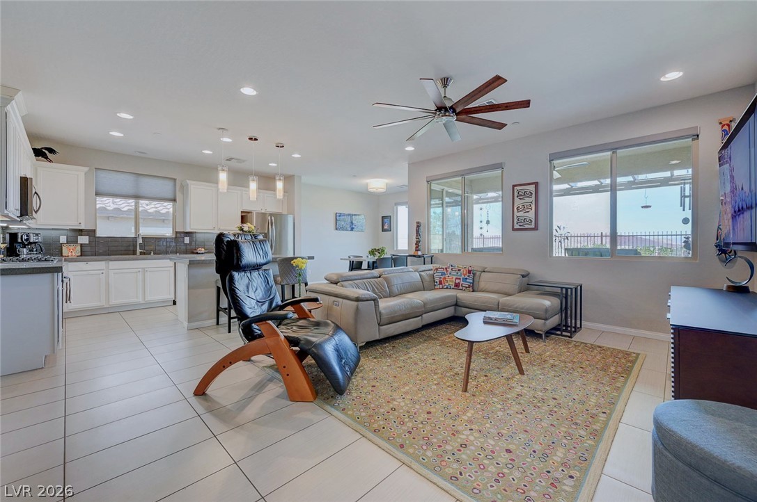 1621 Olivia Parkway