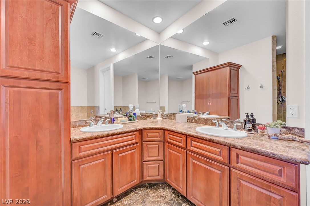 360 East Desert Inn Road 1403