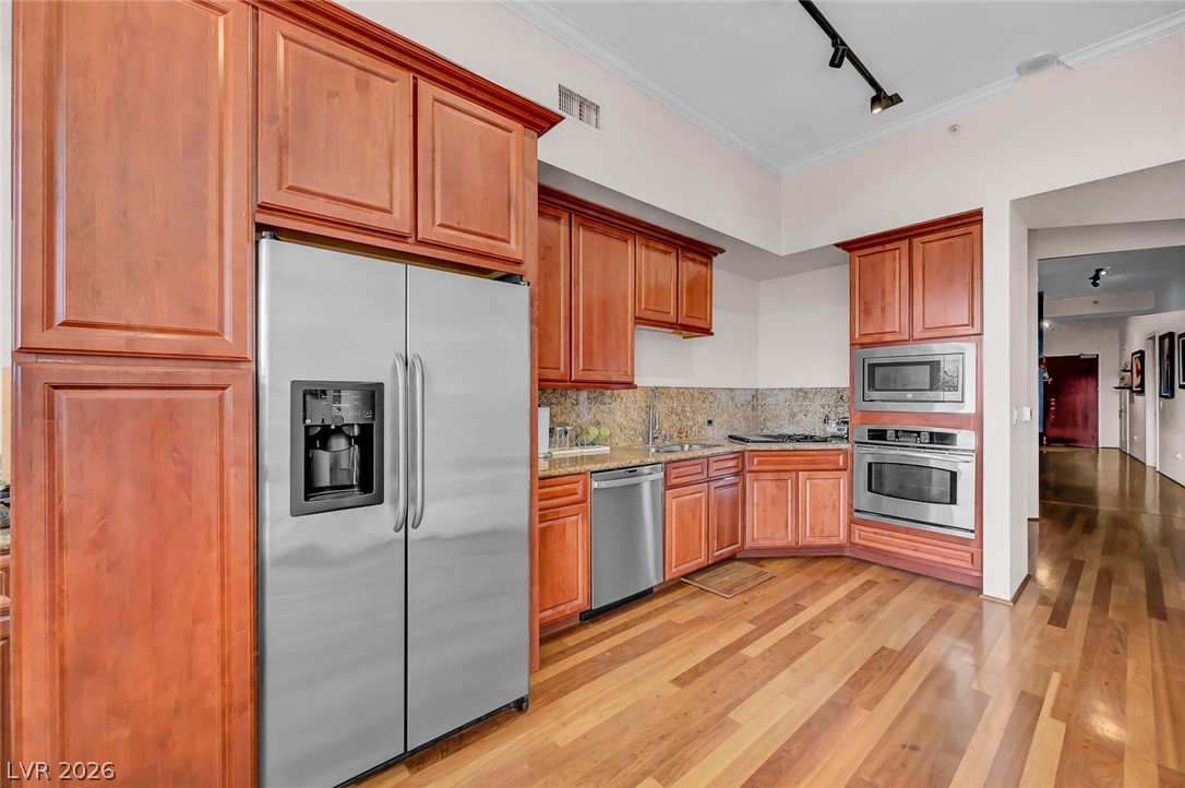 360 East Desert Inn Road 1403