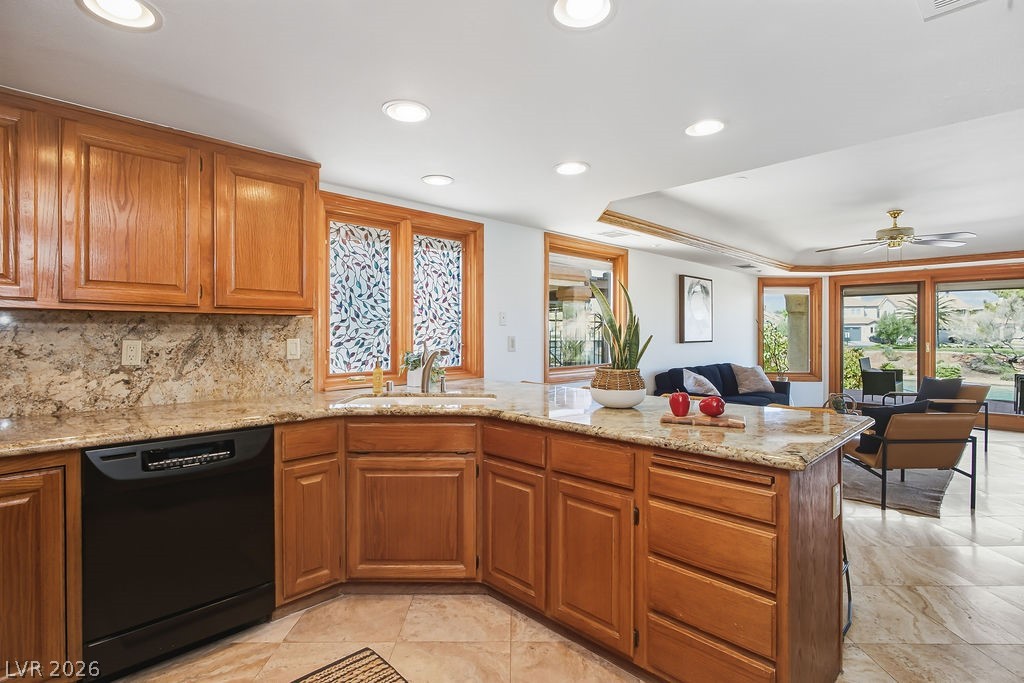 3141 Waterside Circle