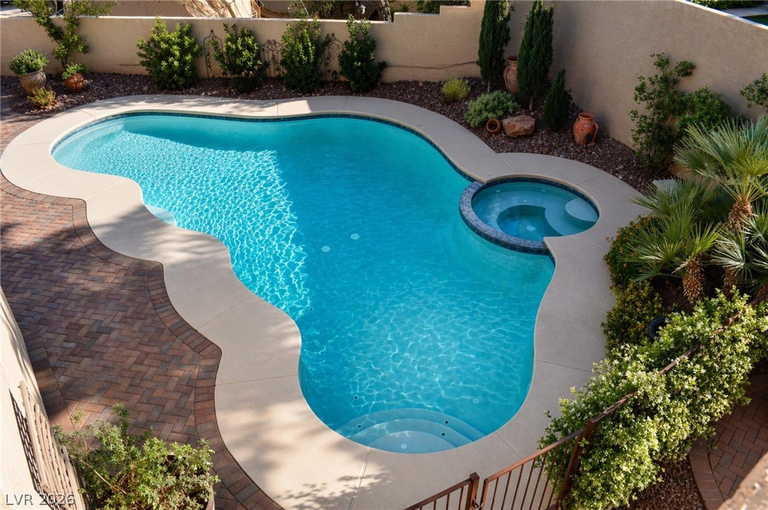 8205 Lucky Charm Court