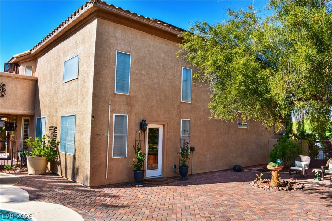 8205 Lucky Charm Court