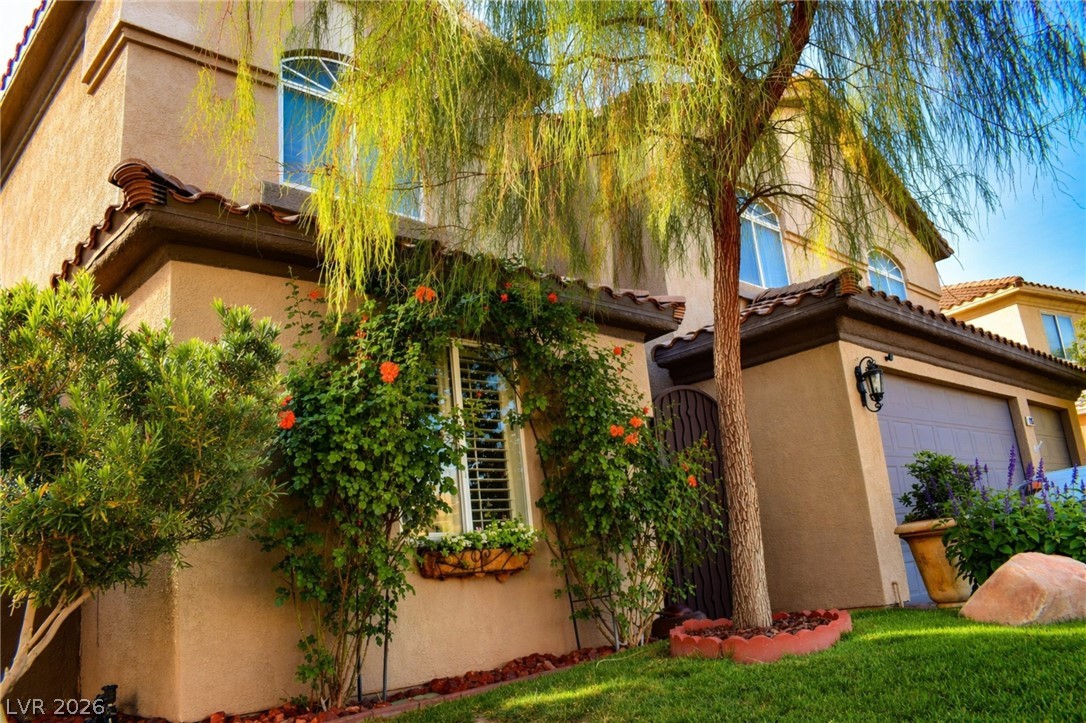 8205 Lucky Charm Court