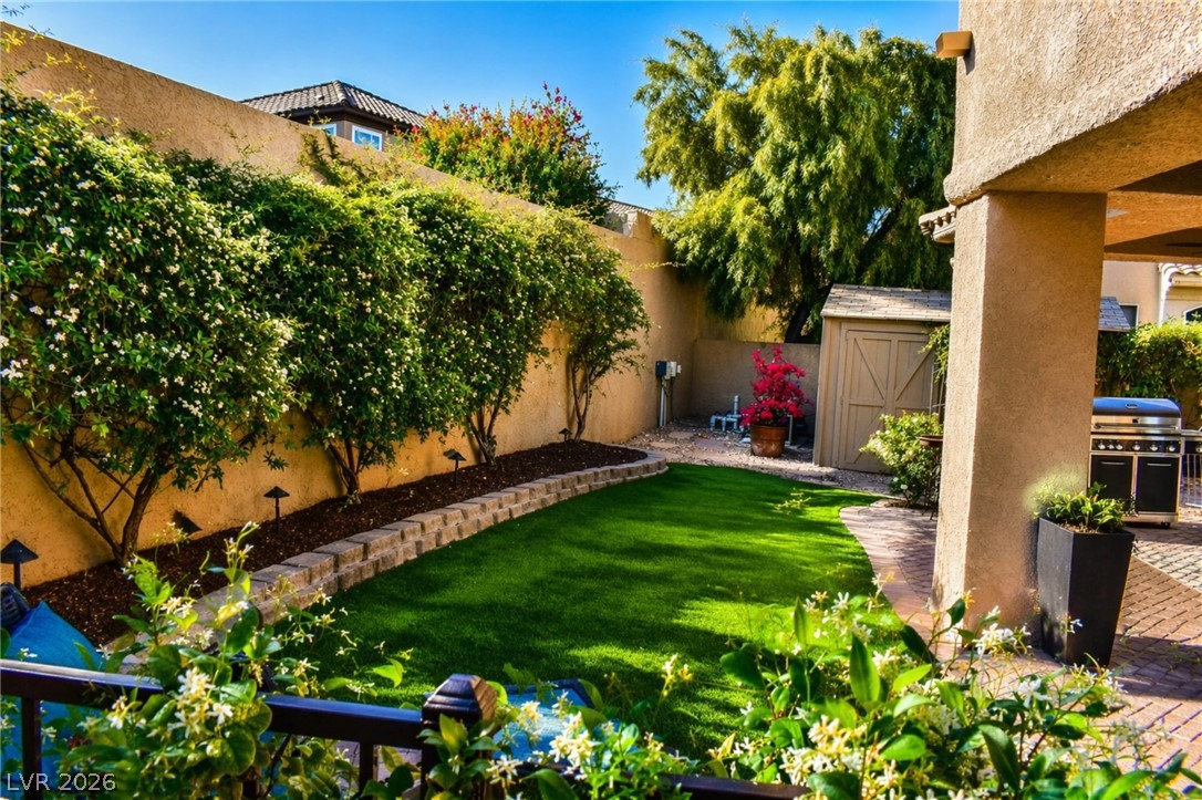 8205 Lucky Charm Court