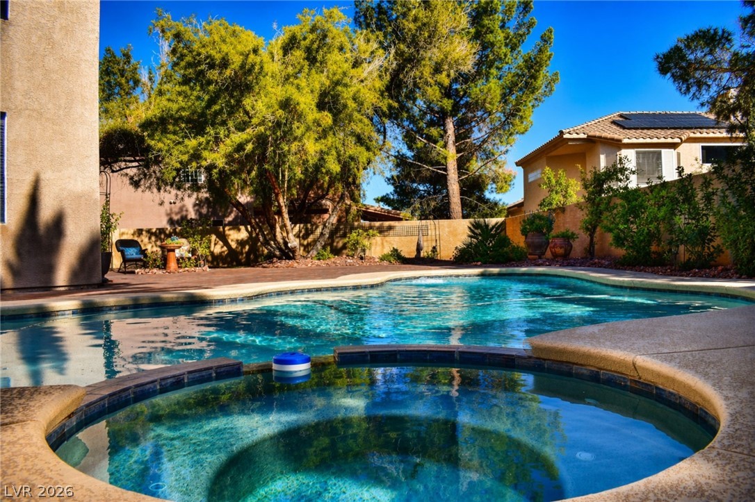 8205 Lucky Charm Court