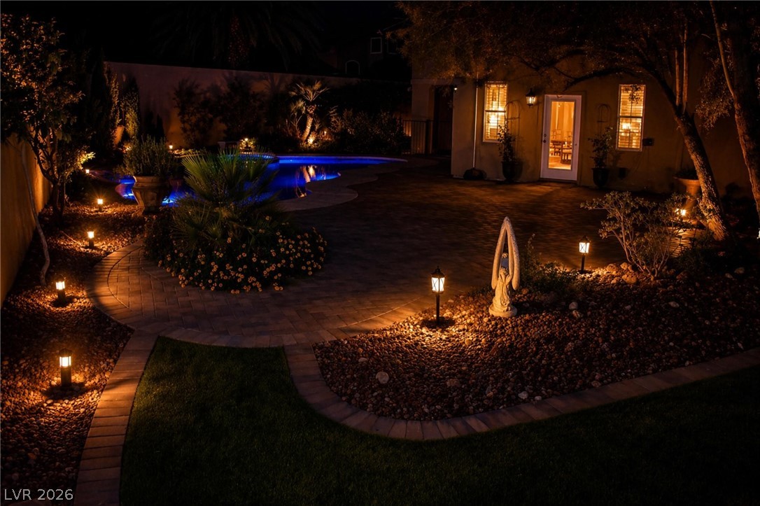 8205 Lucky Charm Court