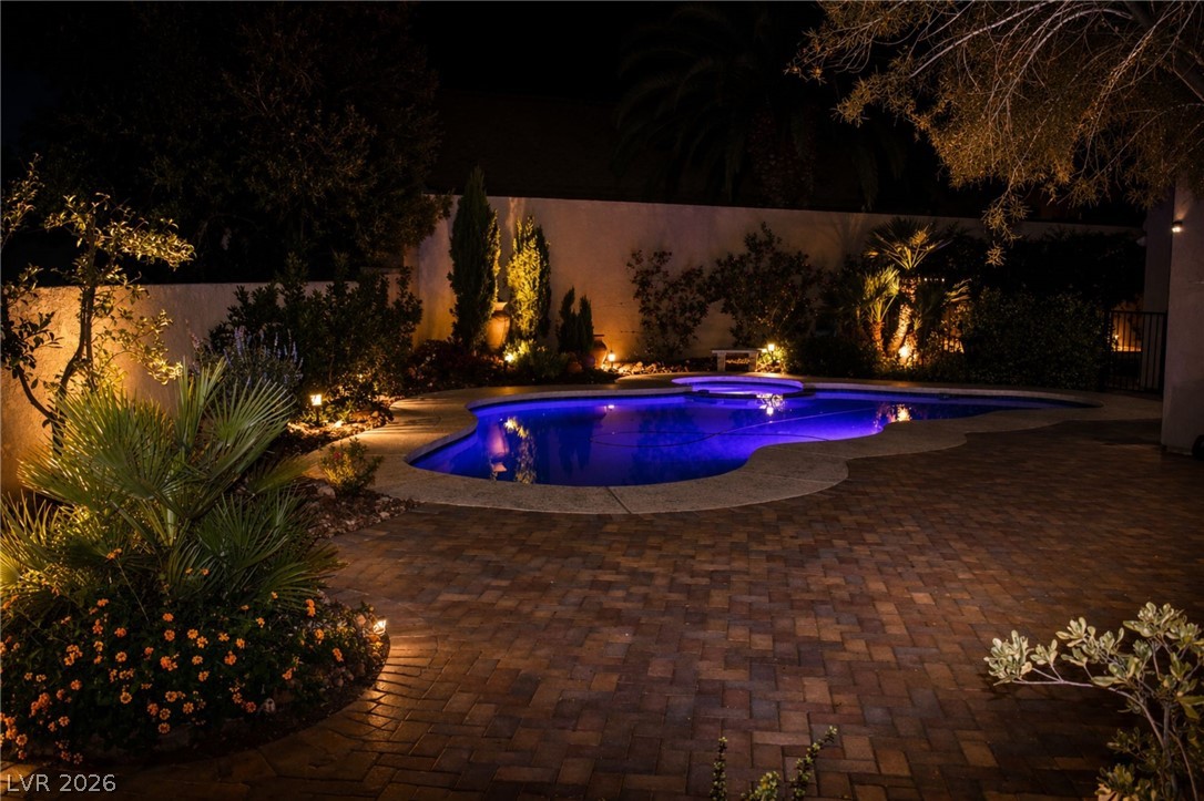 8205 Lucky Charm Court