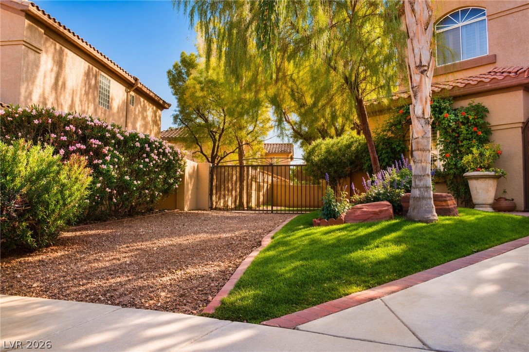 8205 Lucky Charm Court