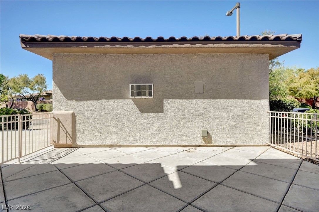 3736 Honey Crest Drive
