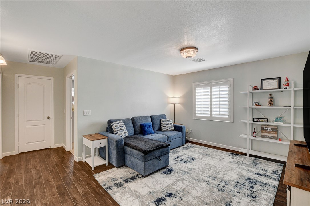 1036 Painted Daisy Avenue