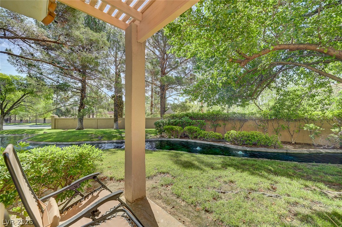 5097 Crooked Stick Way