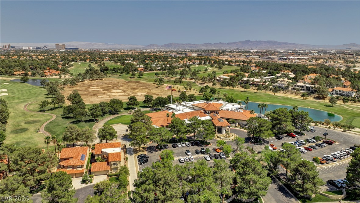5097 Crooked Stick Way