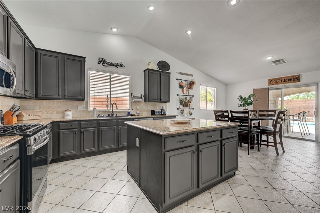 1072 Reed Point Court