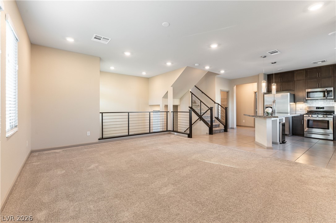 8012 Carpenter Creek Avenue