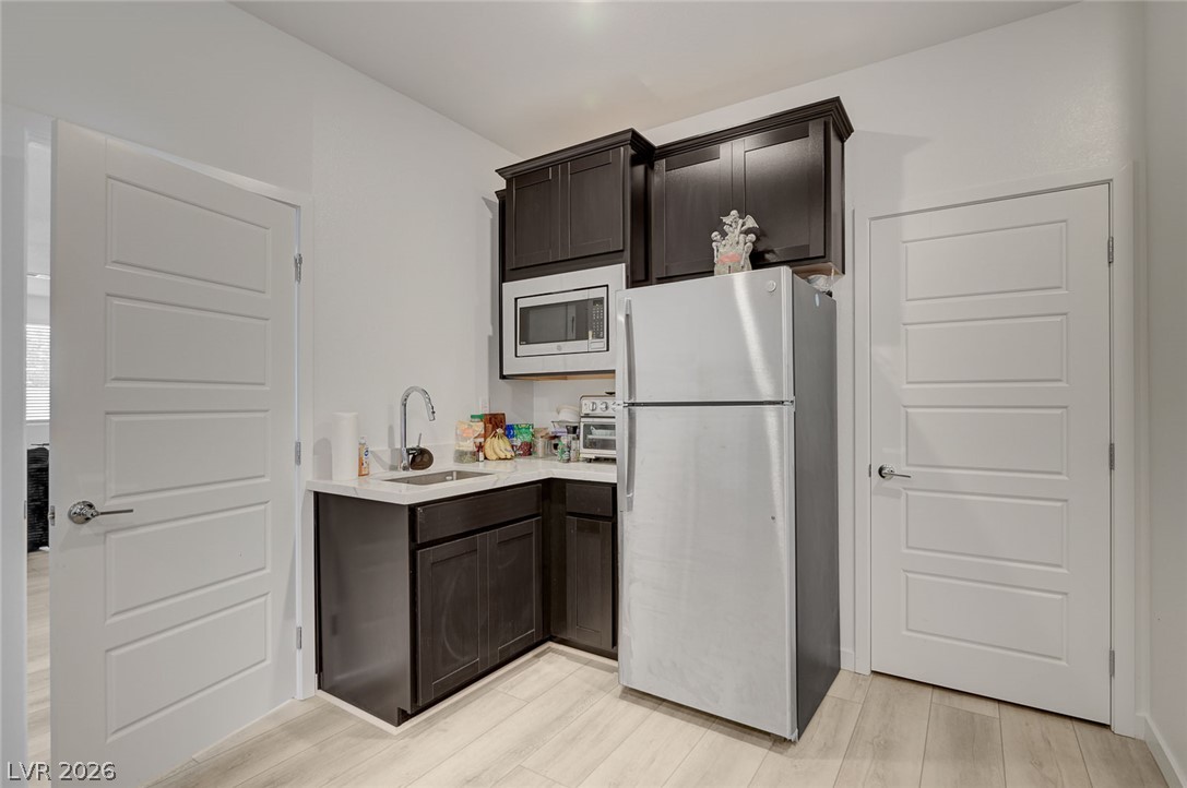 4148 Paragon Crest Court