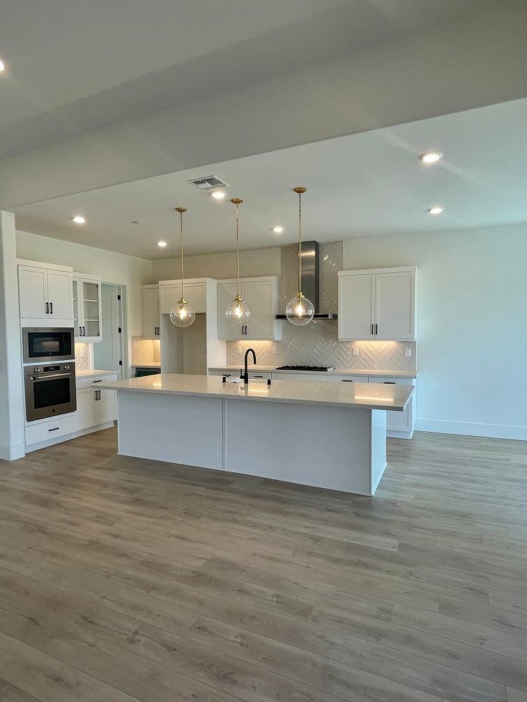 3327 Jamboree Drive