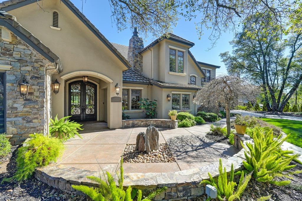 3019 Courbet Way