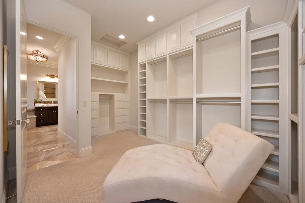 3019 Courbet Way