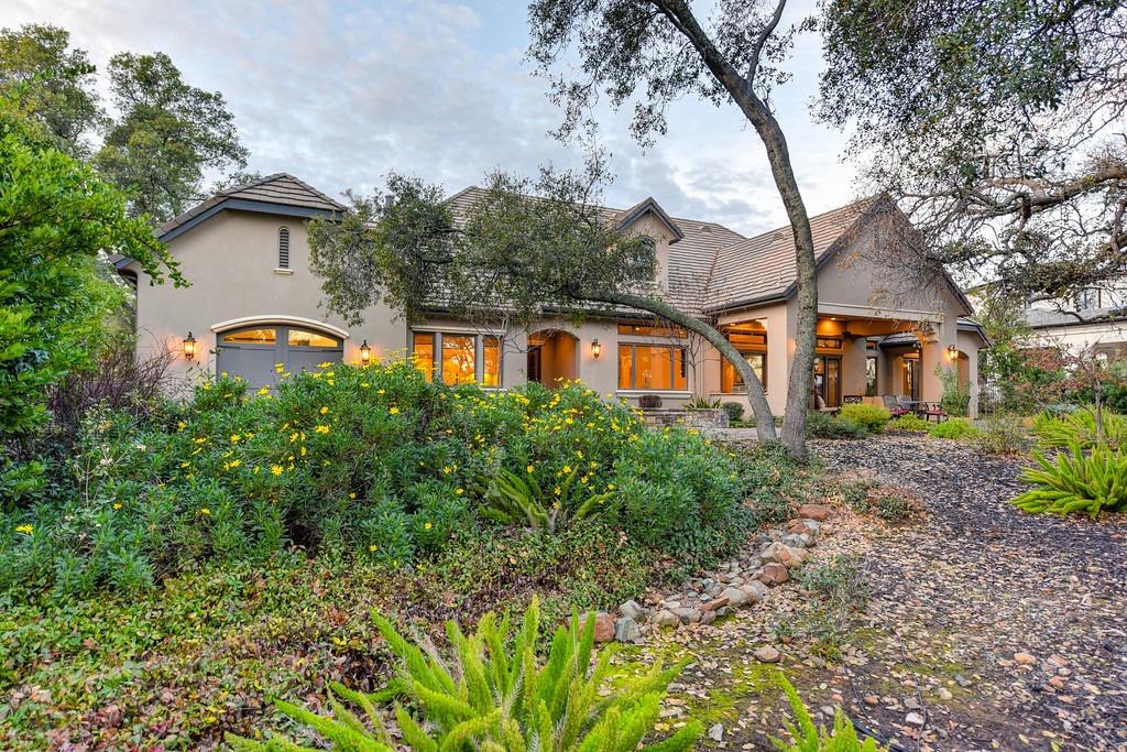 3019 Courbet Way