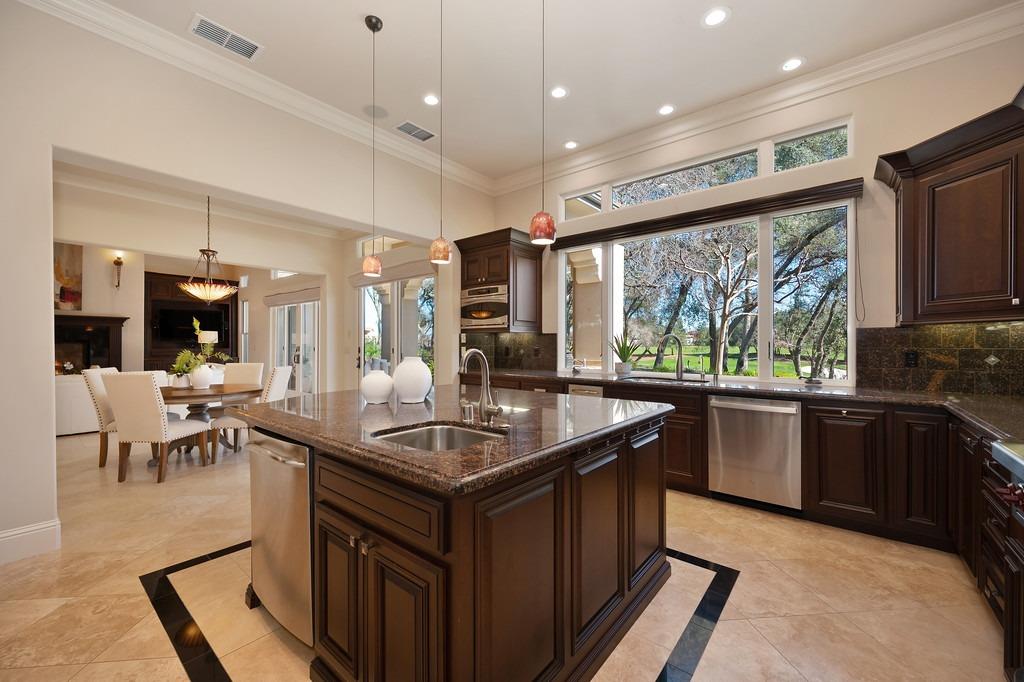 3019 Courbet Way