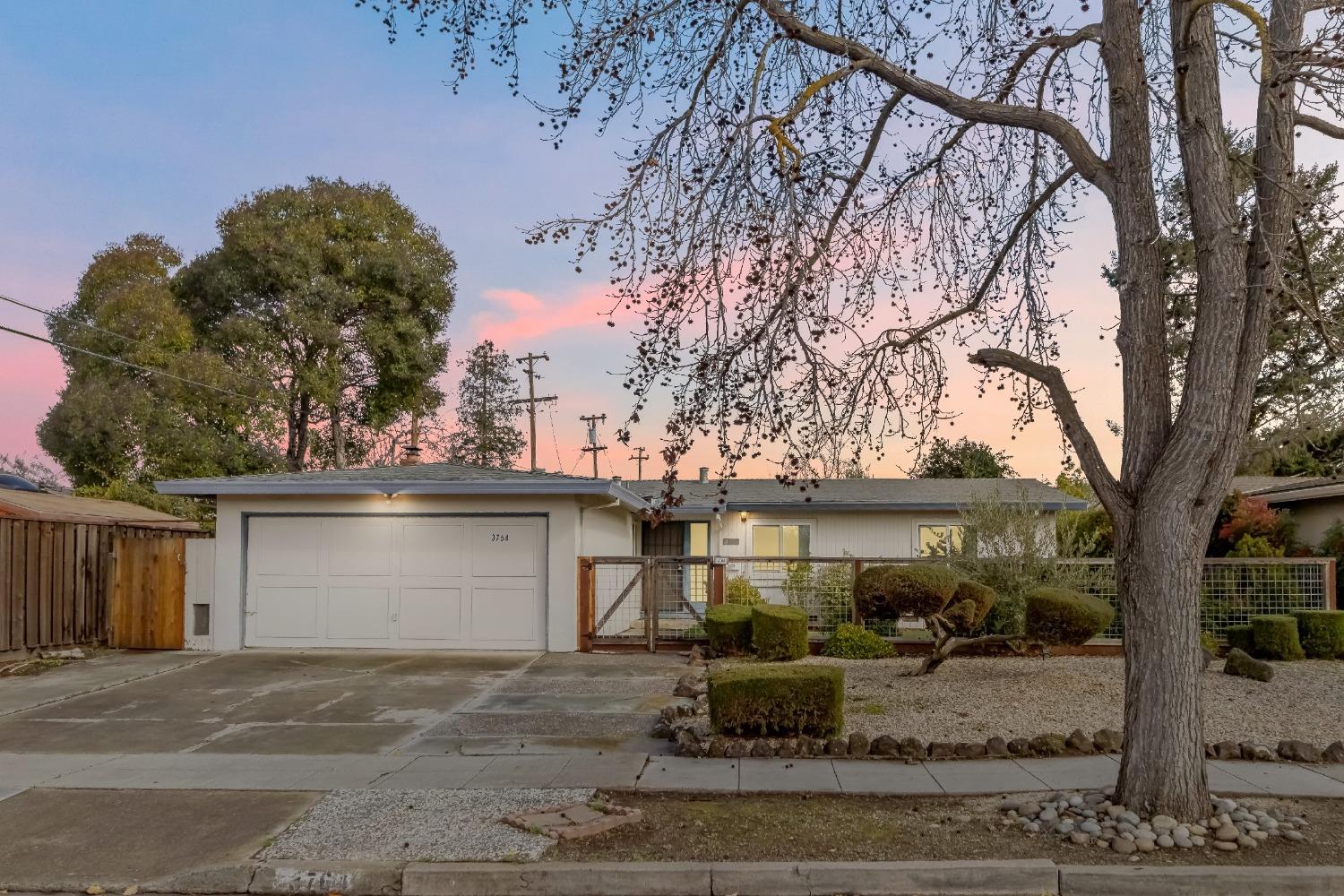 3764 Quinlan Lane
