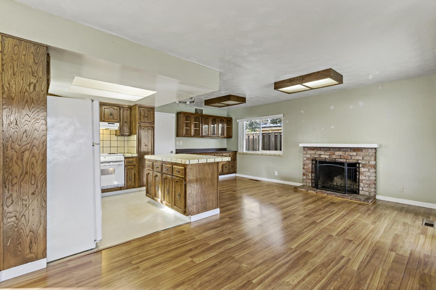 3764 Quinlan Lane