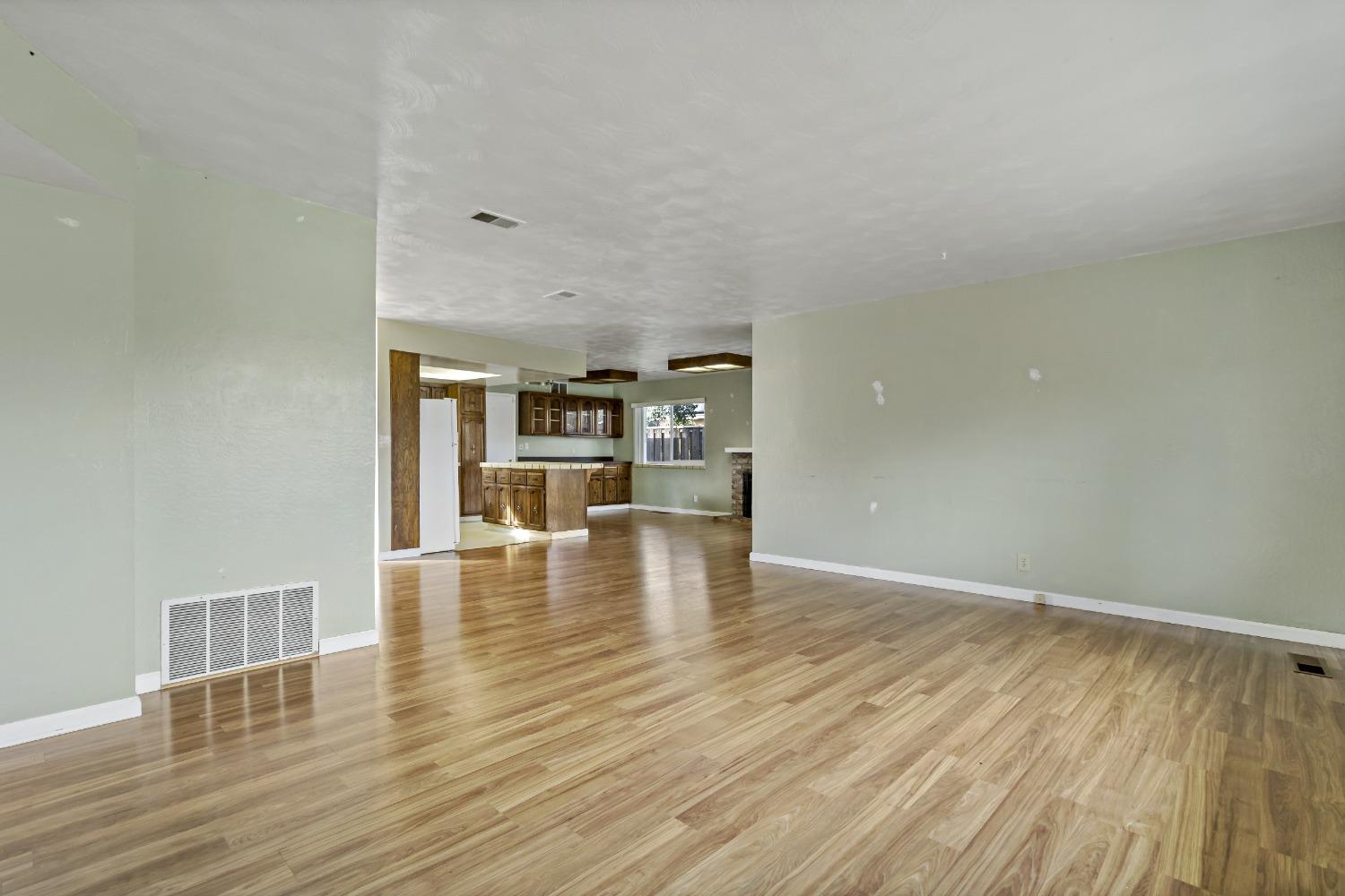 3764 Quinlan Lane