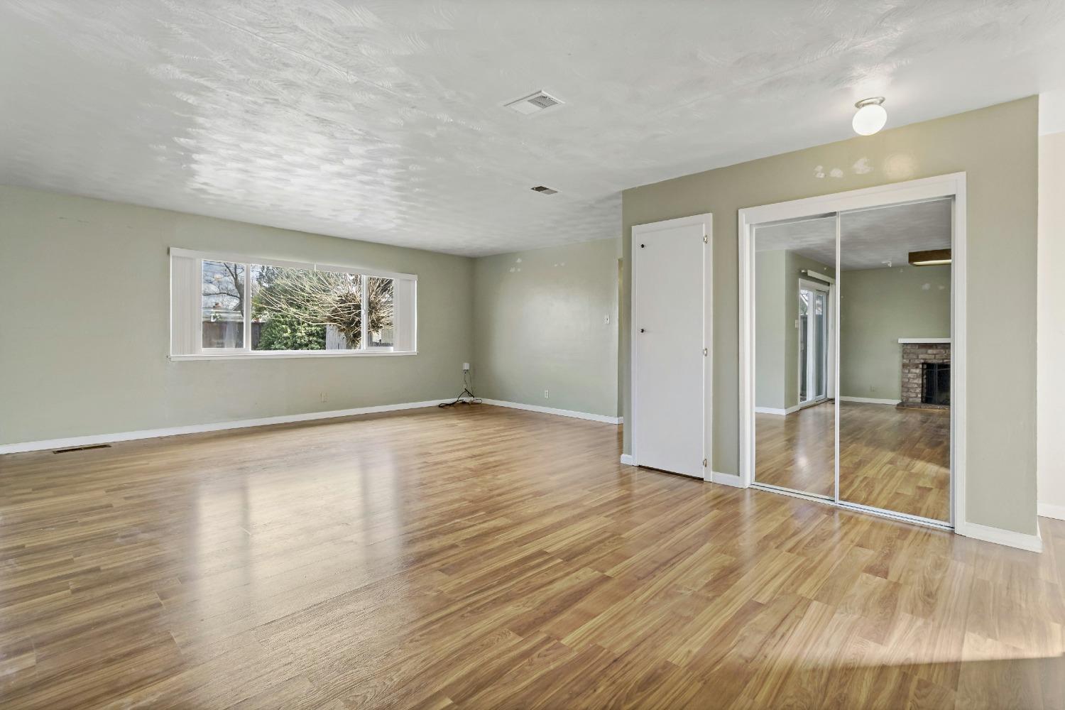 3764 Quinlan Lane