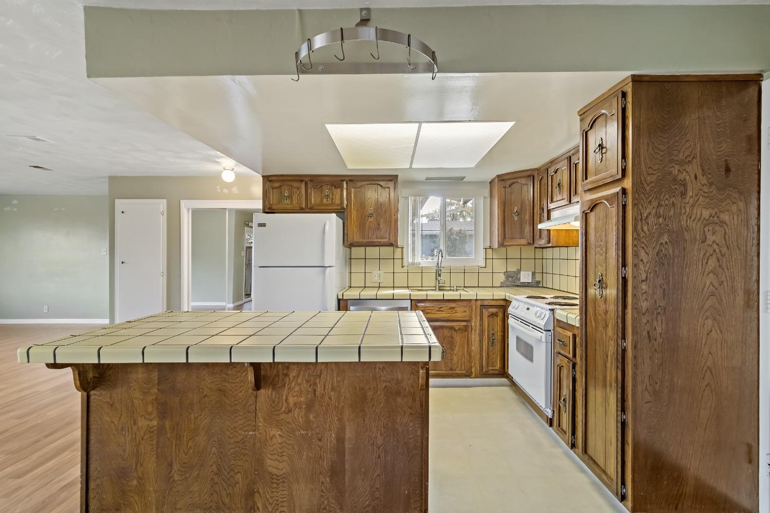 3764 Quinlan Lane