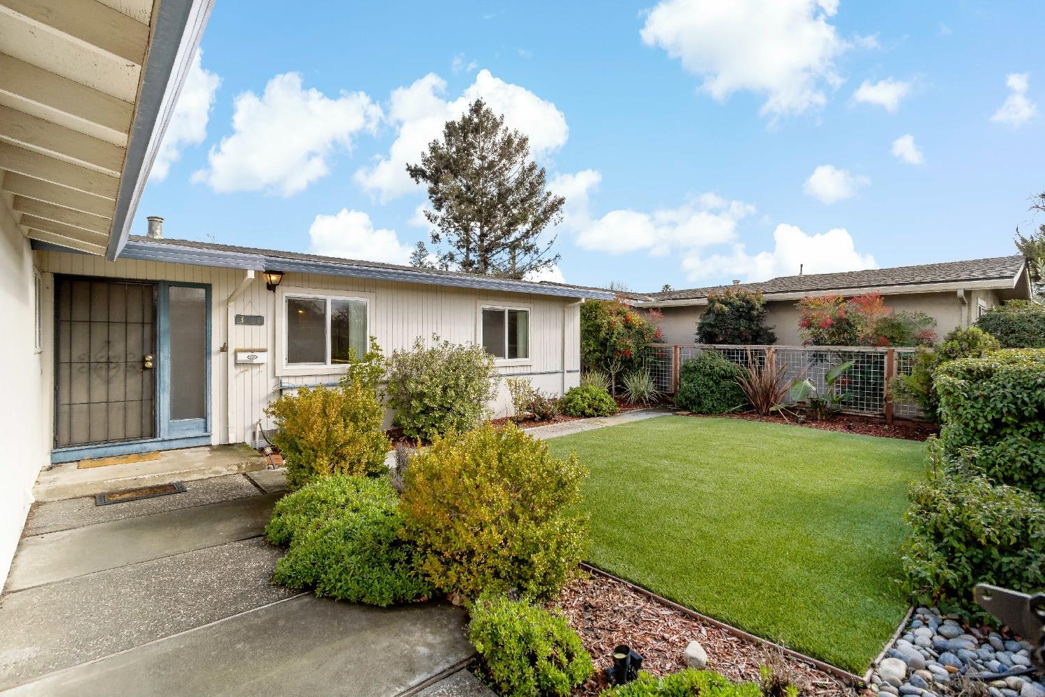 3764 Quinlan Lane