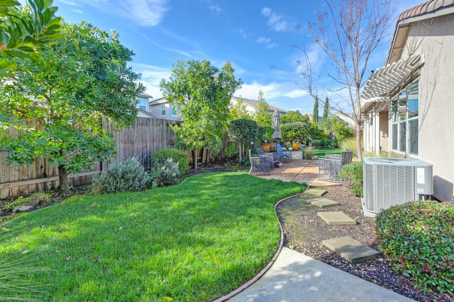 1352 Grand Junction Way