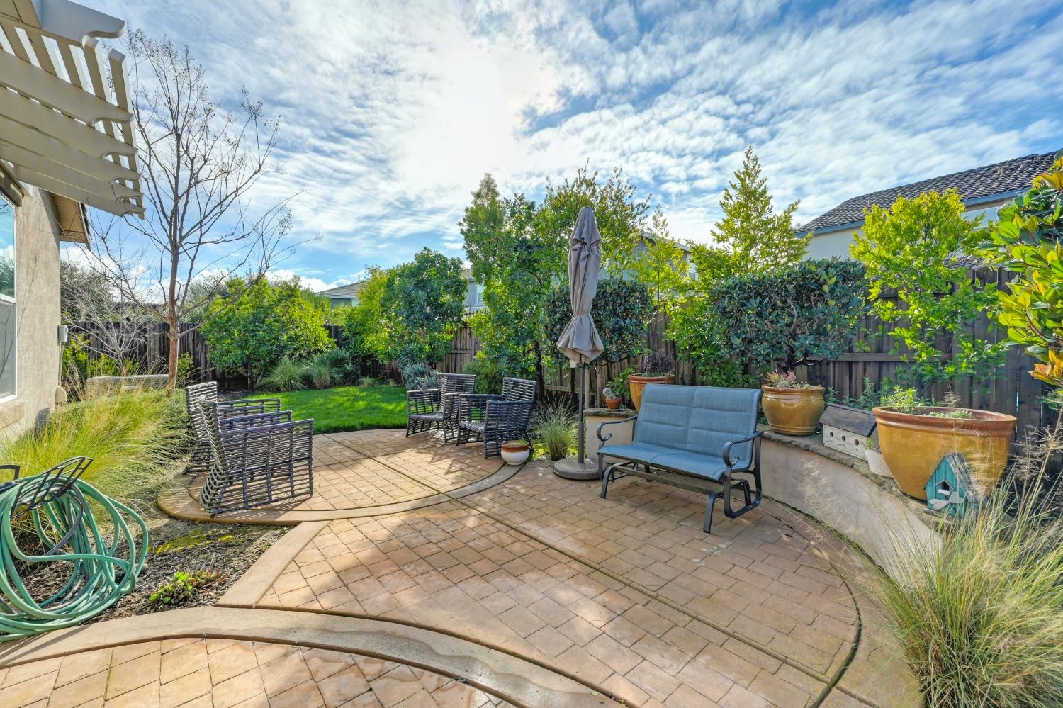 1352 Grand Junction Way