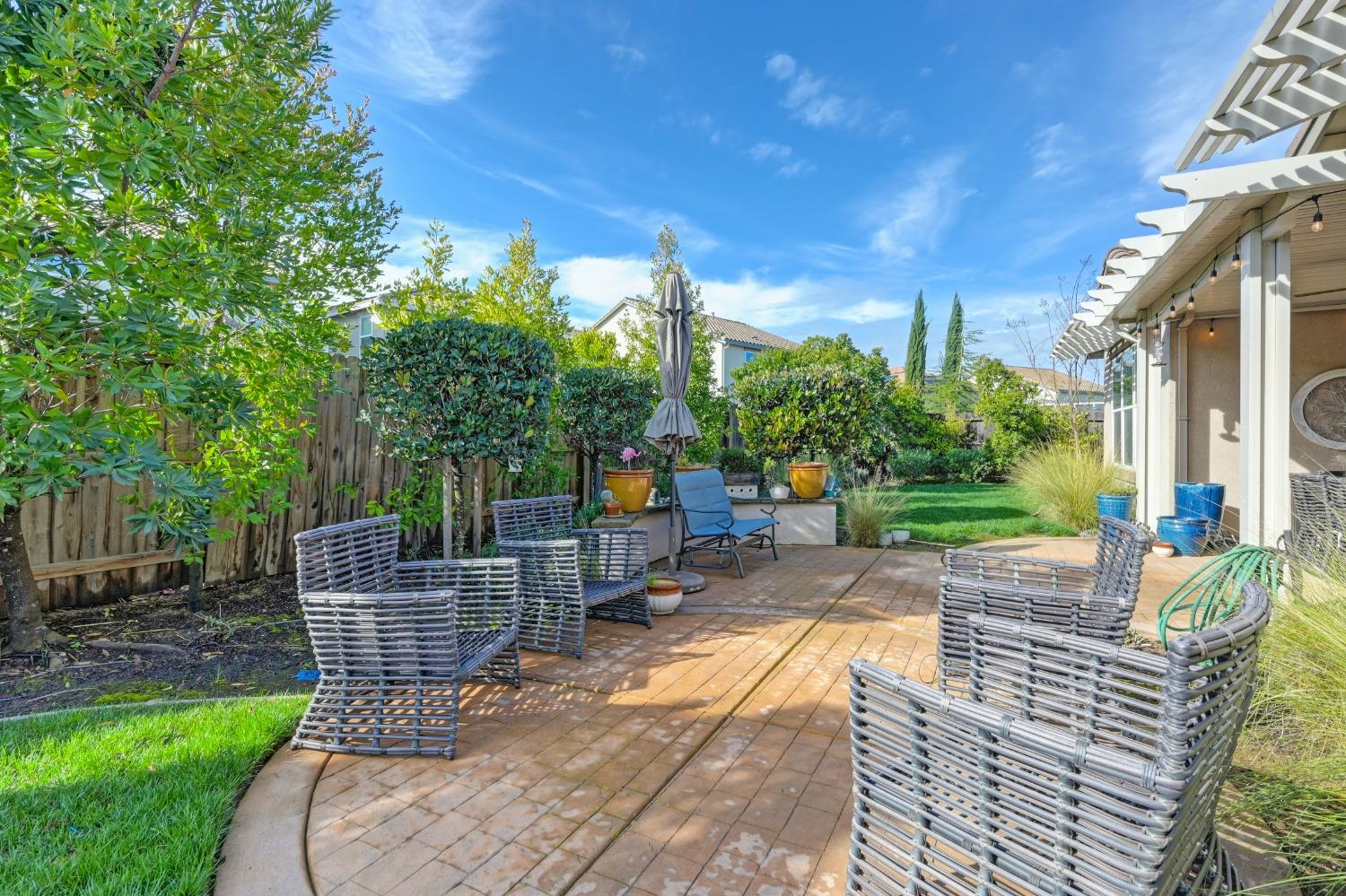 1352 Grand Junction Way