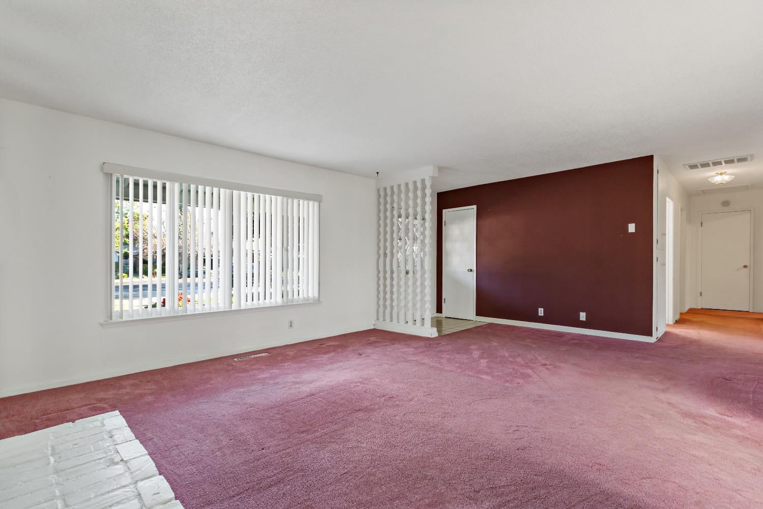 1211 1213 Normandy Way