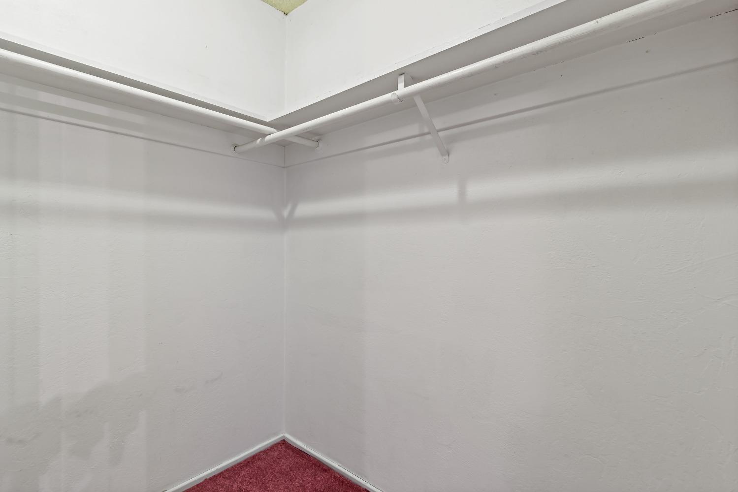 1211 1213 Normandy Way