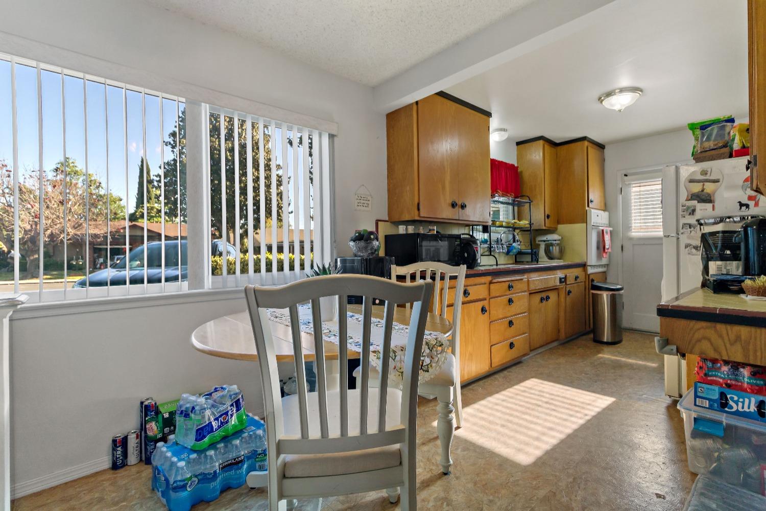 1211 1213 Normandy Way