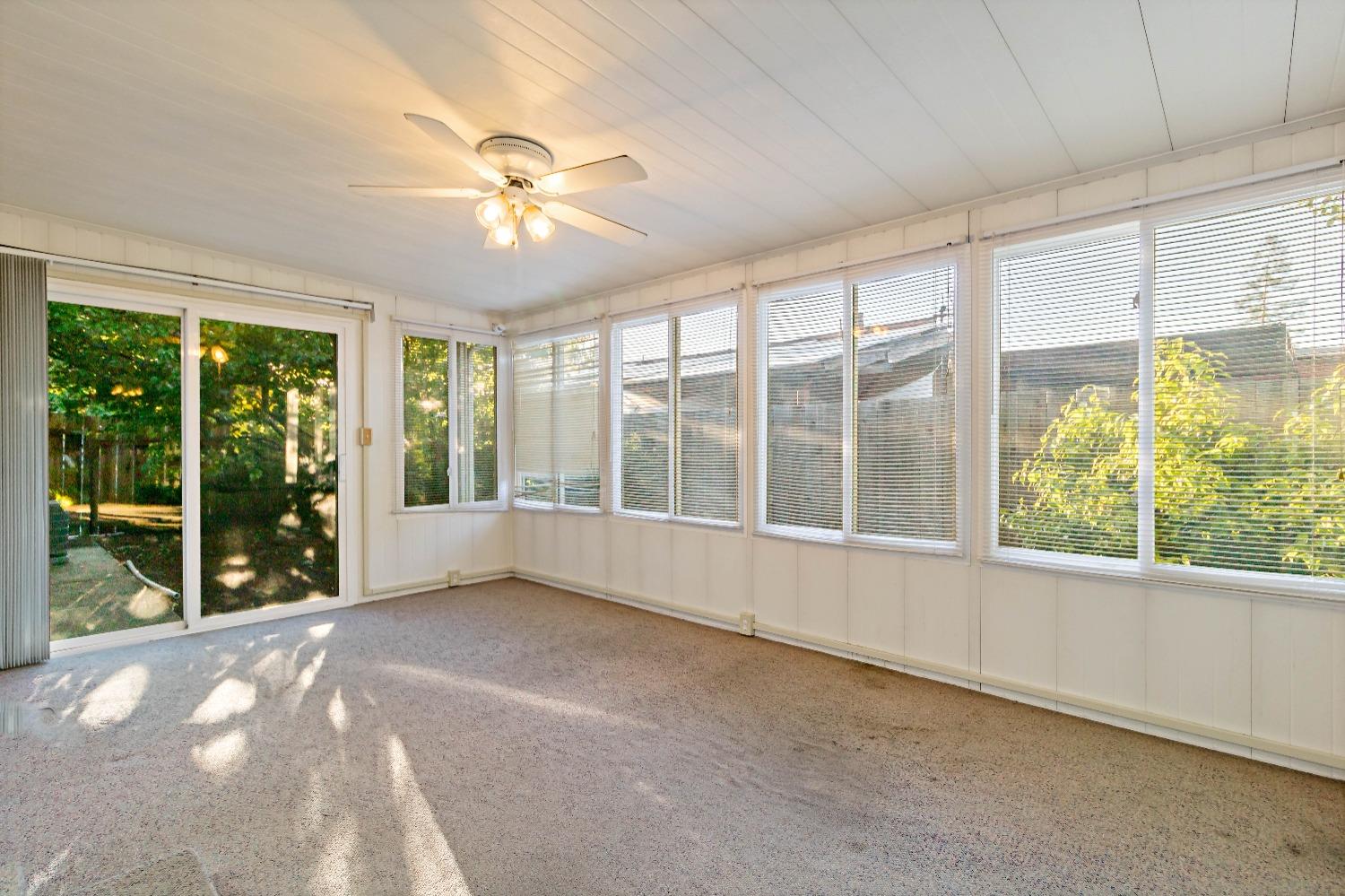 1211 1213 Normandy Way