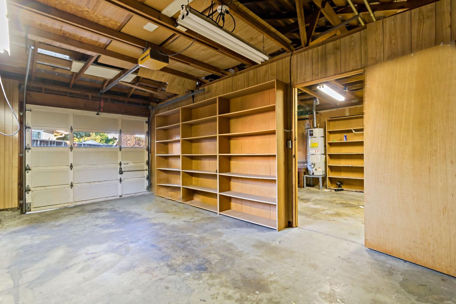 1211 1213 Normandy Way