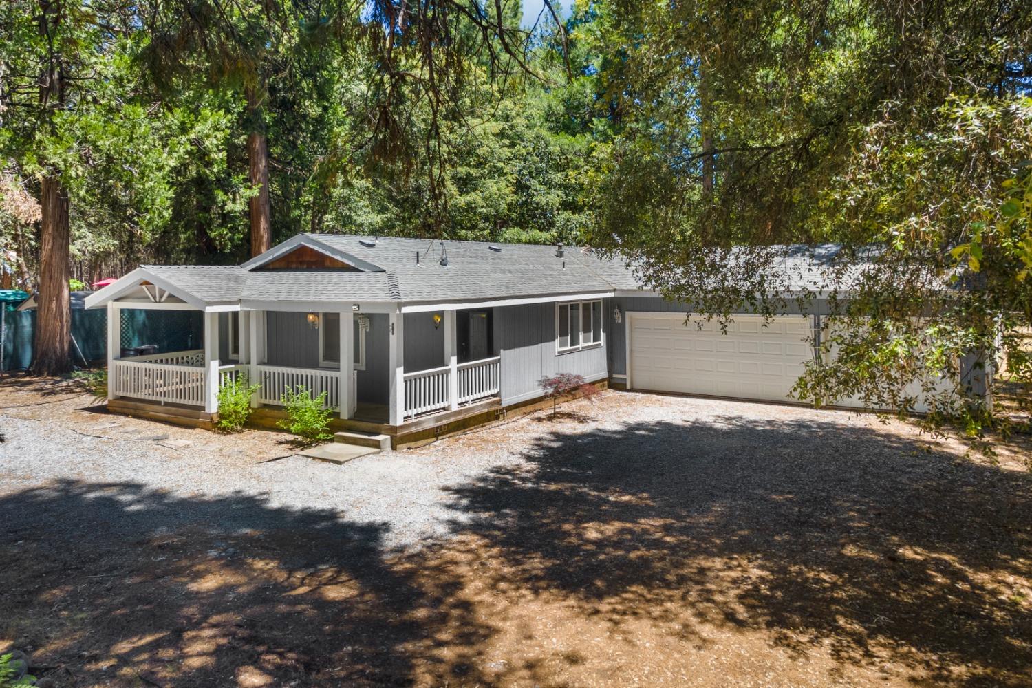 18715 Gold Creek Trail