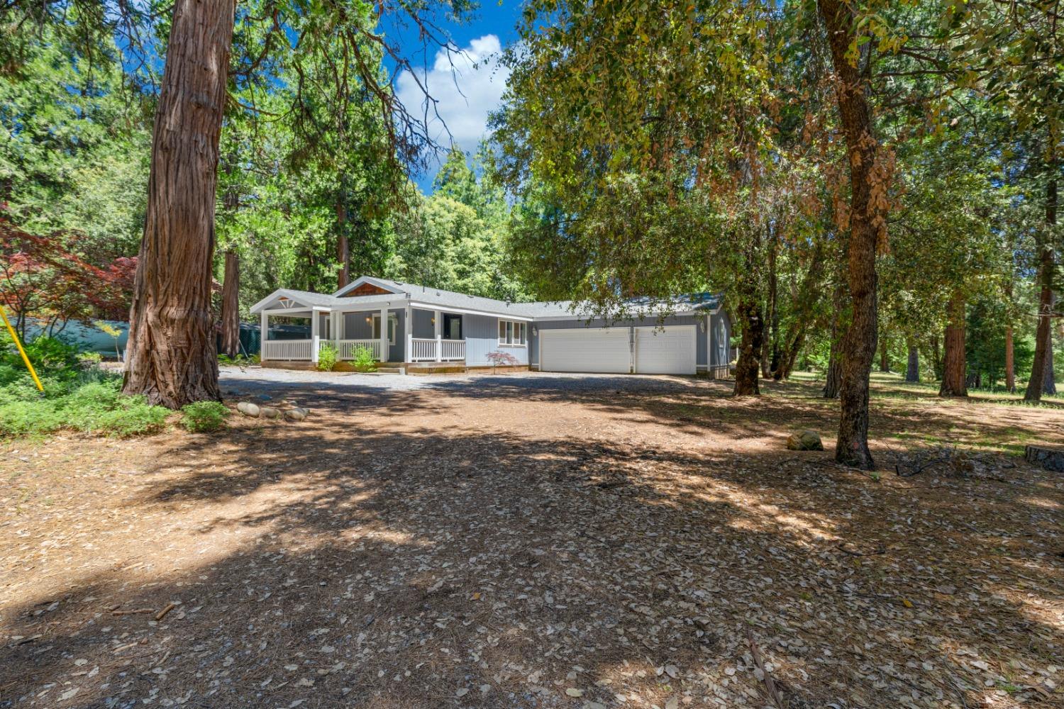 18715 Gold Creek Trail