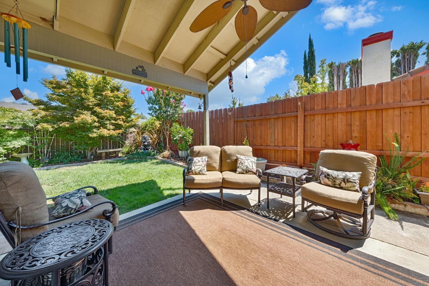 8069 Forest Glen Way