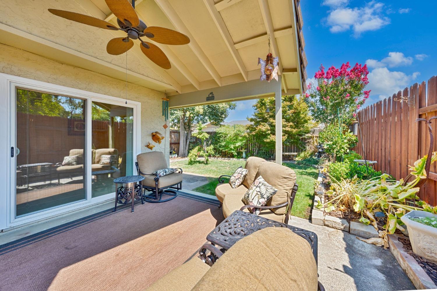 8069 Forest Glen Way