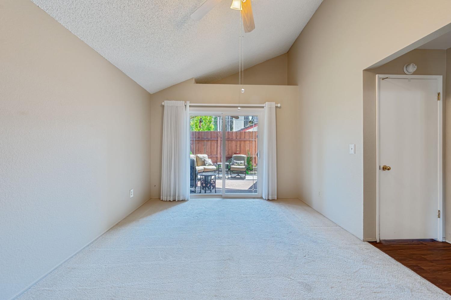 8069 Forest Glen Way