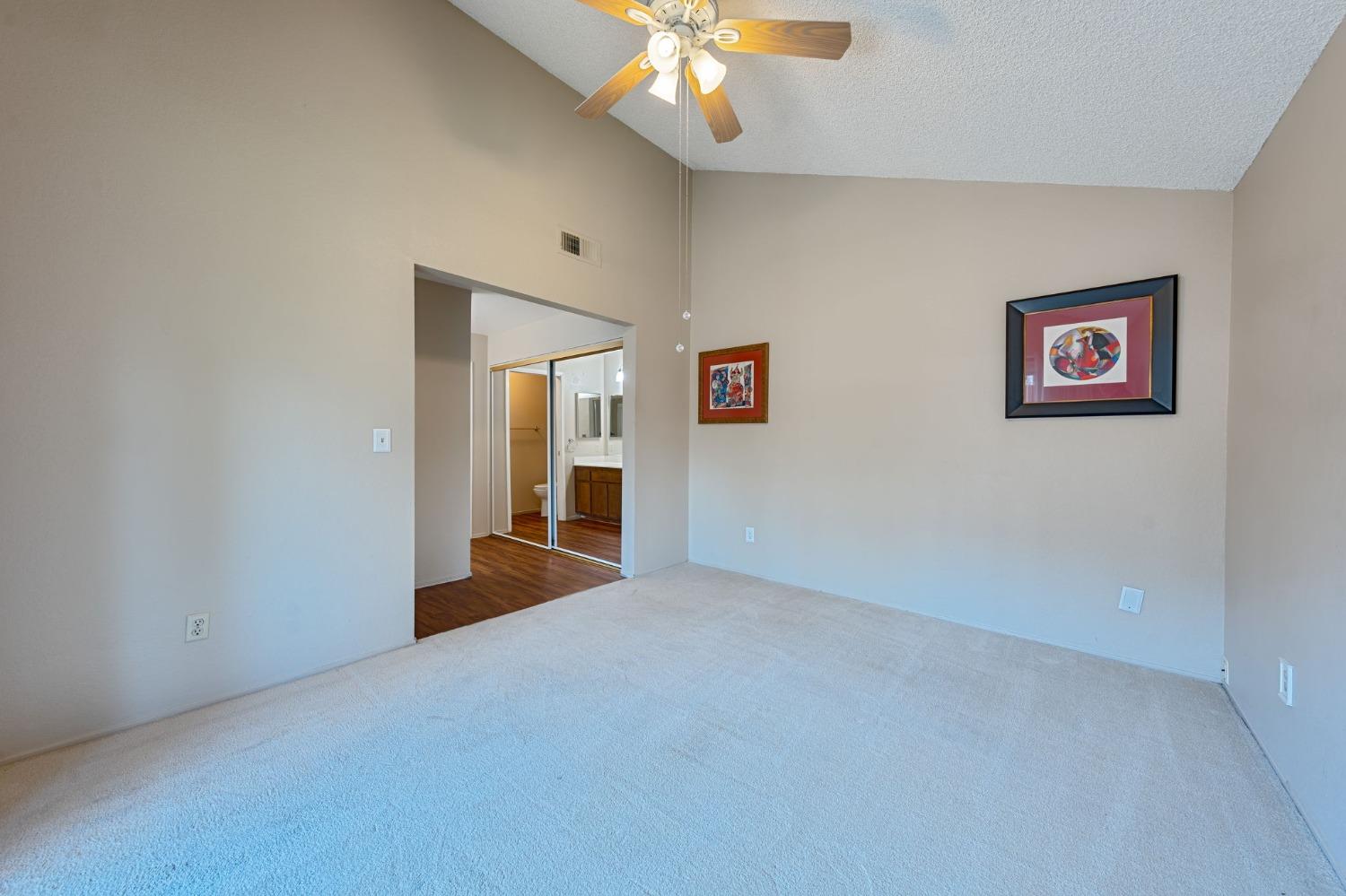 8069 Forest Glen Way