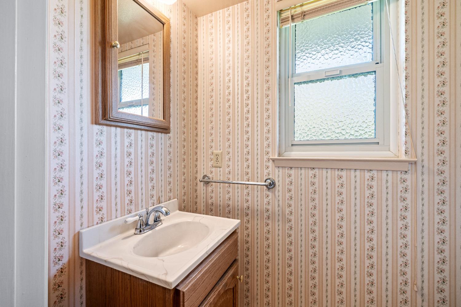 3923 San Juan Avenue