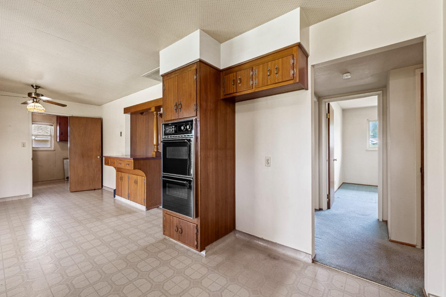 3923 San Juan Avenue