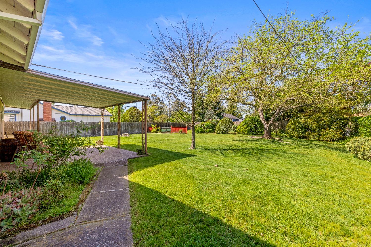 3923 San Juan Avenue