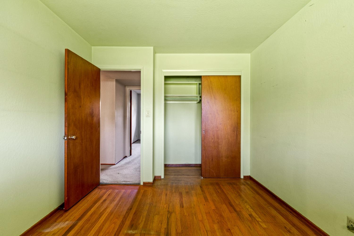 3923 San Juan Avenue